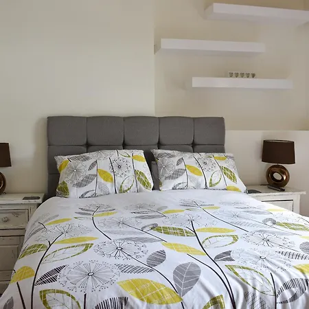 Bridge End 度假居