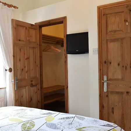 度假居 Bridge End