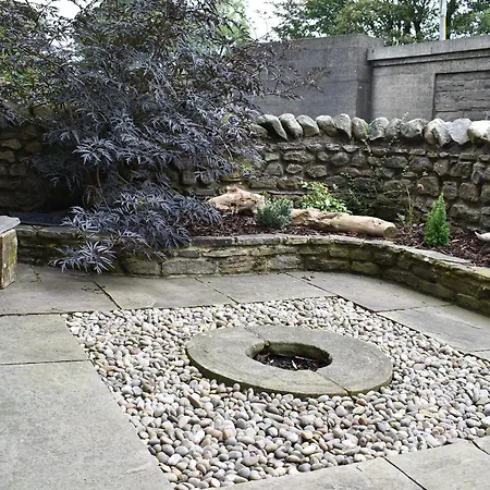 Bridge End * Long Preston