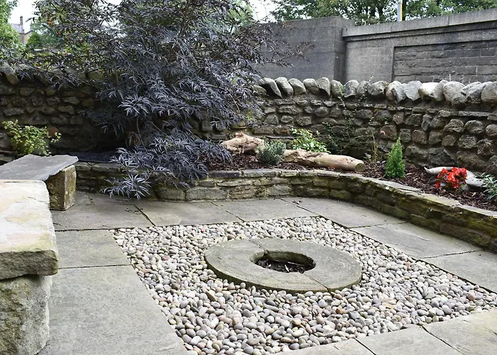 Bridge End * Long Preston